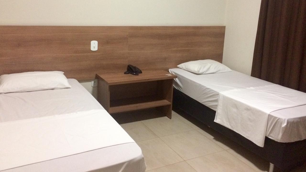 Cast Comfort Hotel Paranaíba Exterior photo